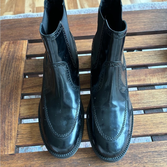 Tod’s leather Chelsea boots - Picture 4 of 15